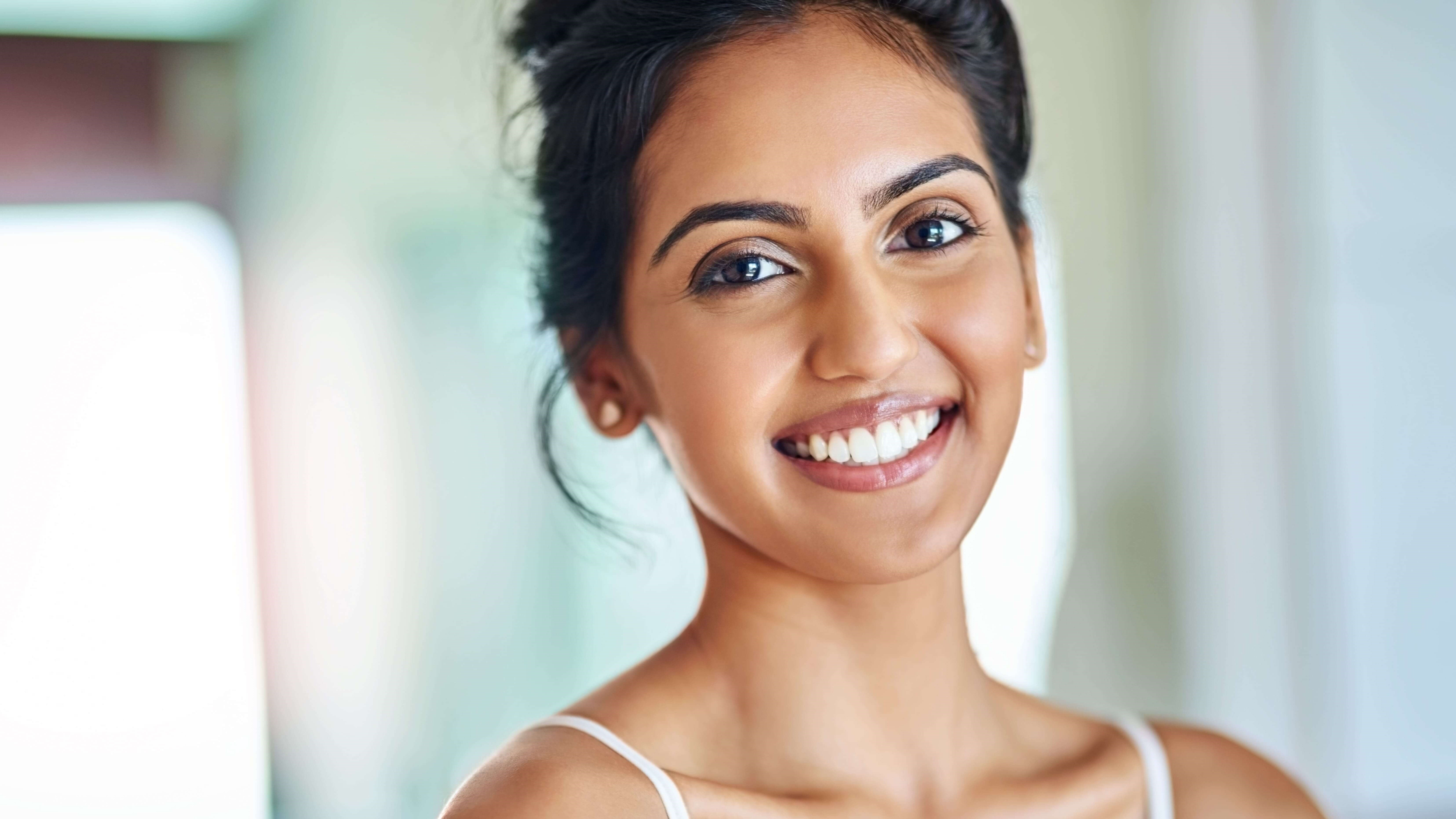 woman smiling white teeth